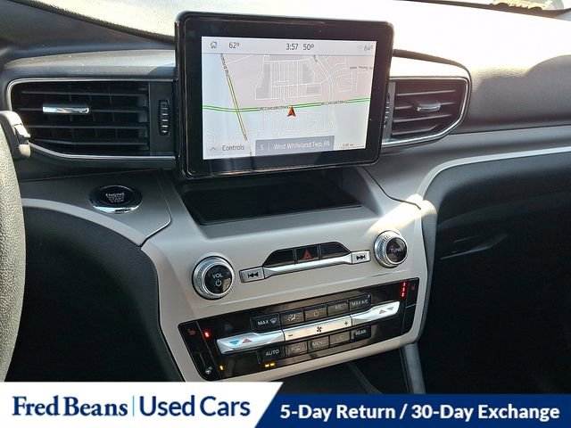 Used 2022 Ford Explorer XLT w/ Equipment Group 202A AWD/4WD image 25