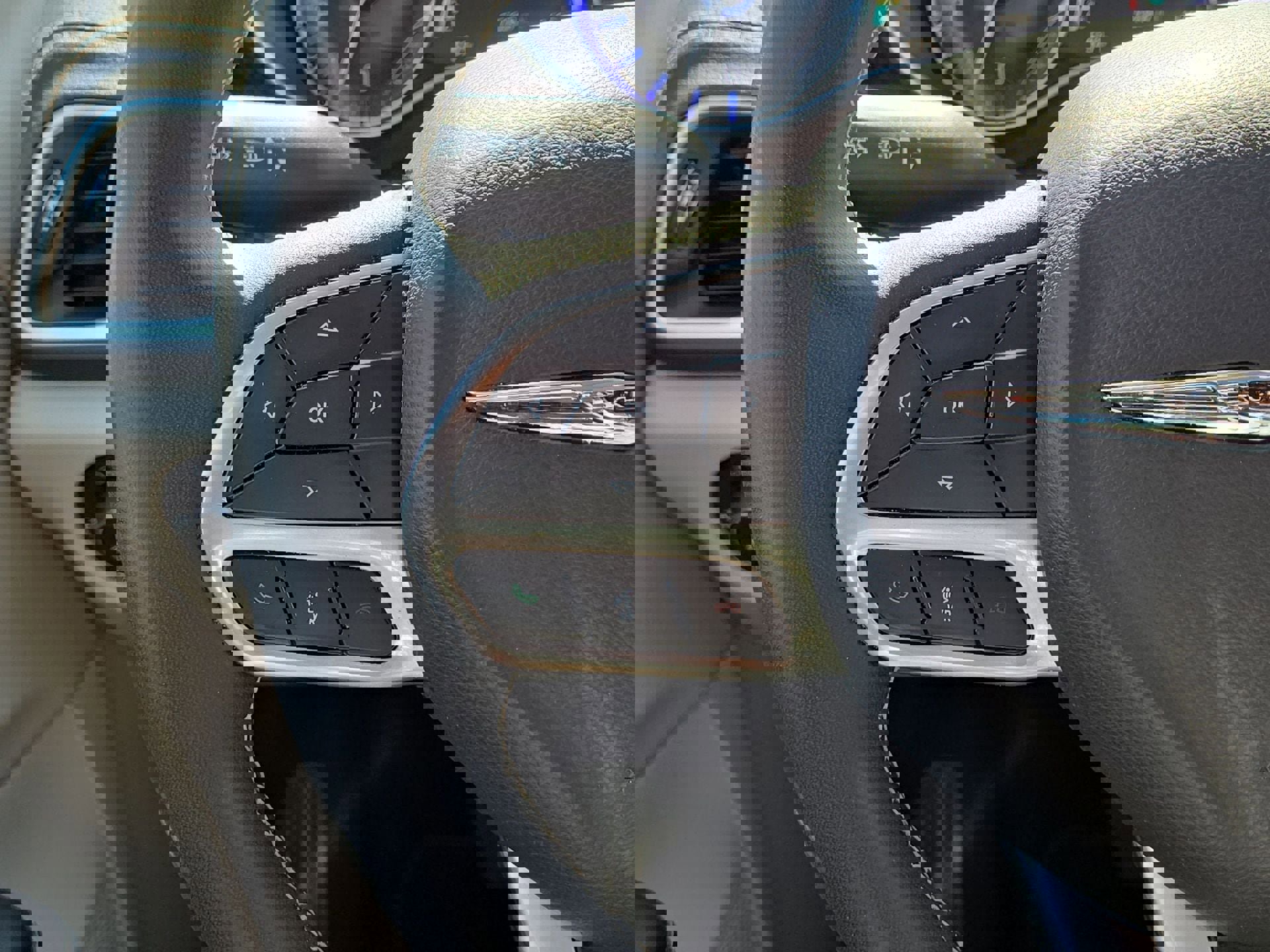 Used 2023 Chrysler Pacifica Limited image 21