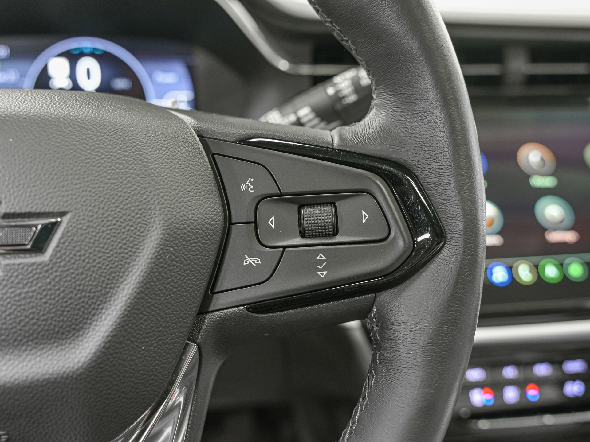 Used 2022 Chevrolet Bolt EUV Premier w/ Sun & Sound Package image 21