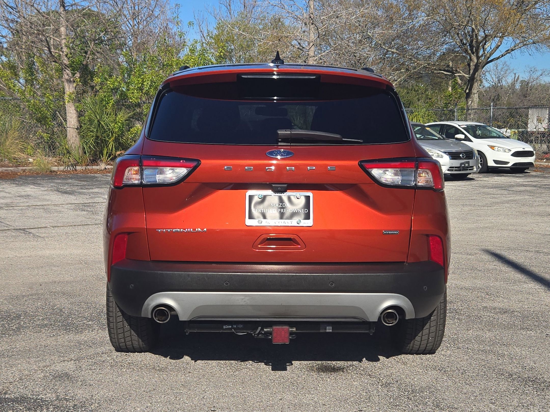 Used 2020 Ford Escape Titanium image 7