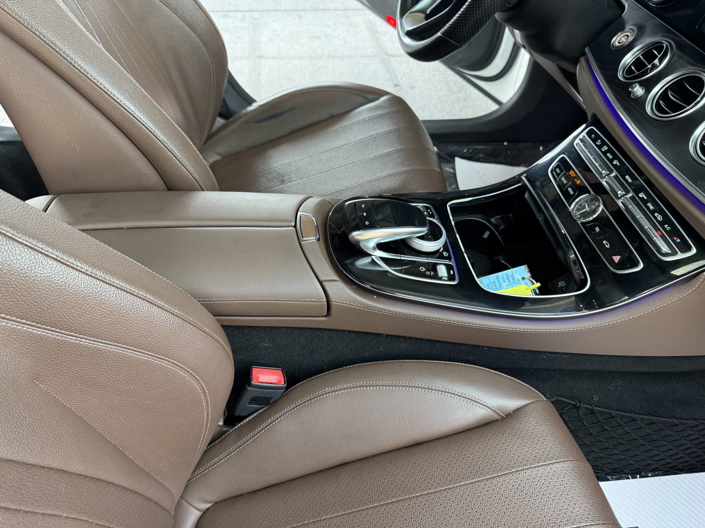 Used 2017 Mercedes-Benz E 300 image 22