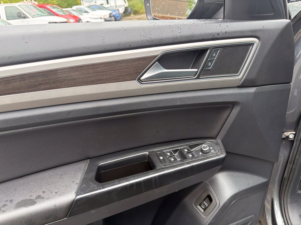 Used 2019 Volkswagen Atlas SEL AWD/4WD image 10