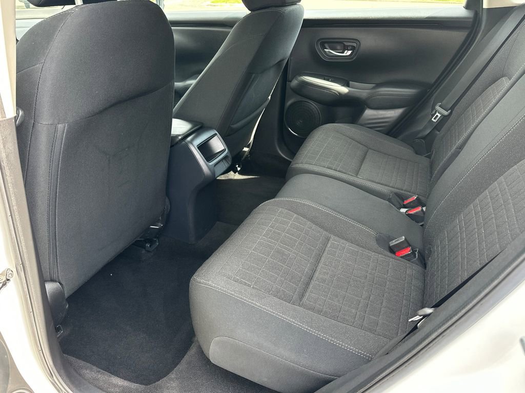 Used 2023 Honda HR-V LX image 16