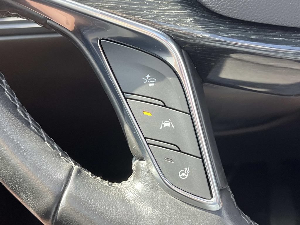 Certified 2023 Cadillac XT5 Premium Luxury AWD/4WD image 42