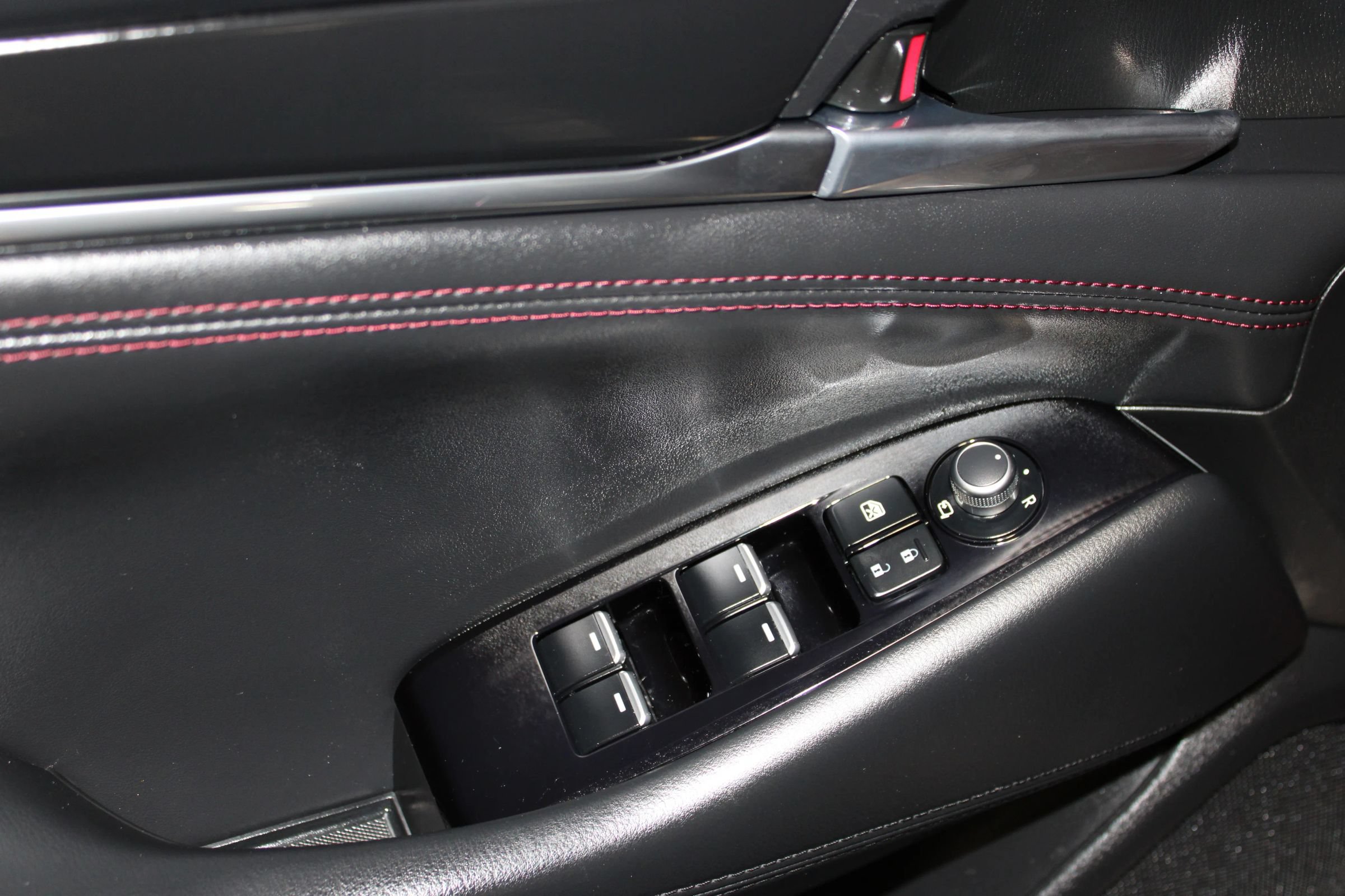 Used 2021 MAZDA MAZDA6 Carbon Edition FWD image 12