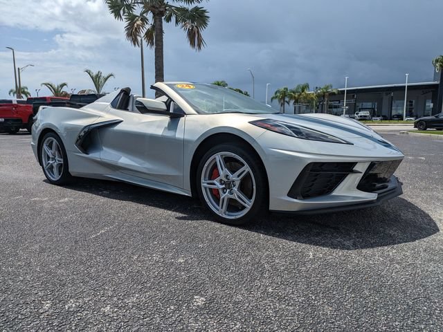 Used 2024 Chevrolet Corvette Stingray Preferred Conv w/ Z51 Performance Package RWD image 2
