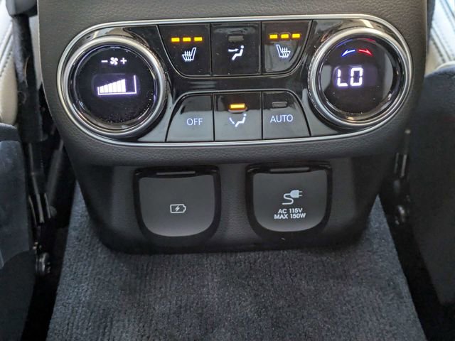 Used 2025 Genesis GV70 3.5T Sport w/ Sport Prestige Package AWD/4WD image 33