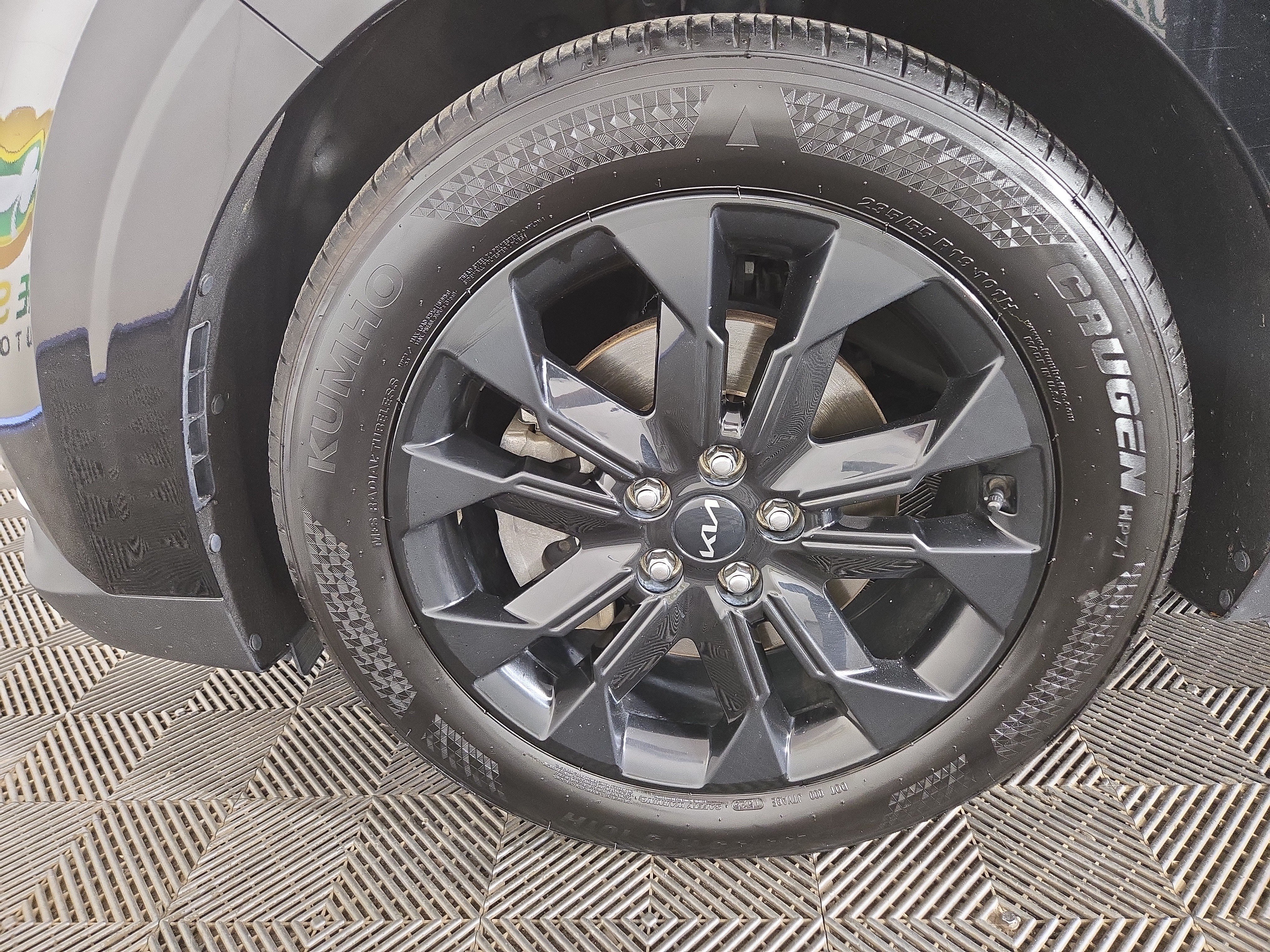 Used 2022 Kia Carnival SX FWD image 36
