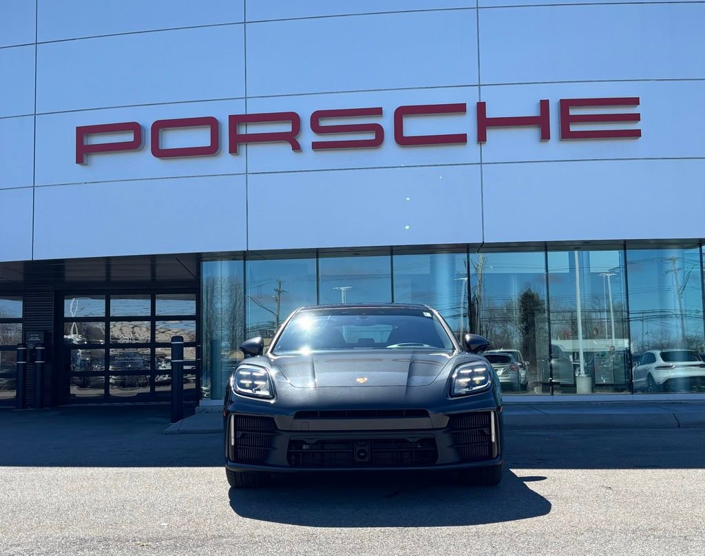 New 2026 Porsche Panamera image 19