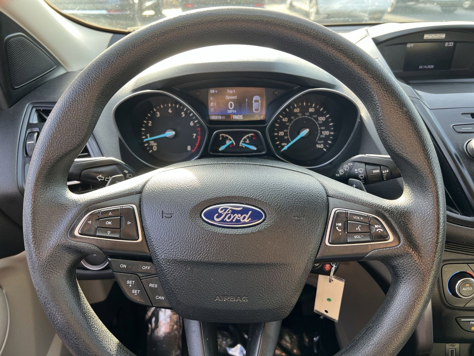 Used 2017 Ford Escape SE image 24