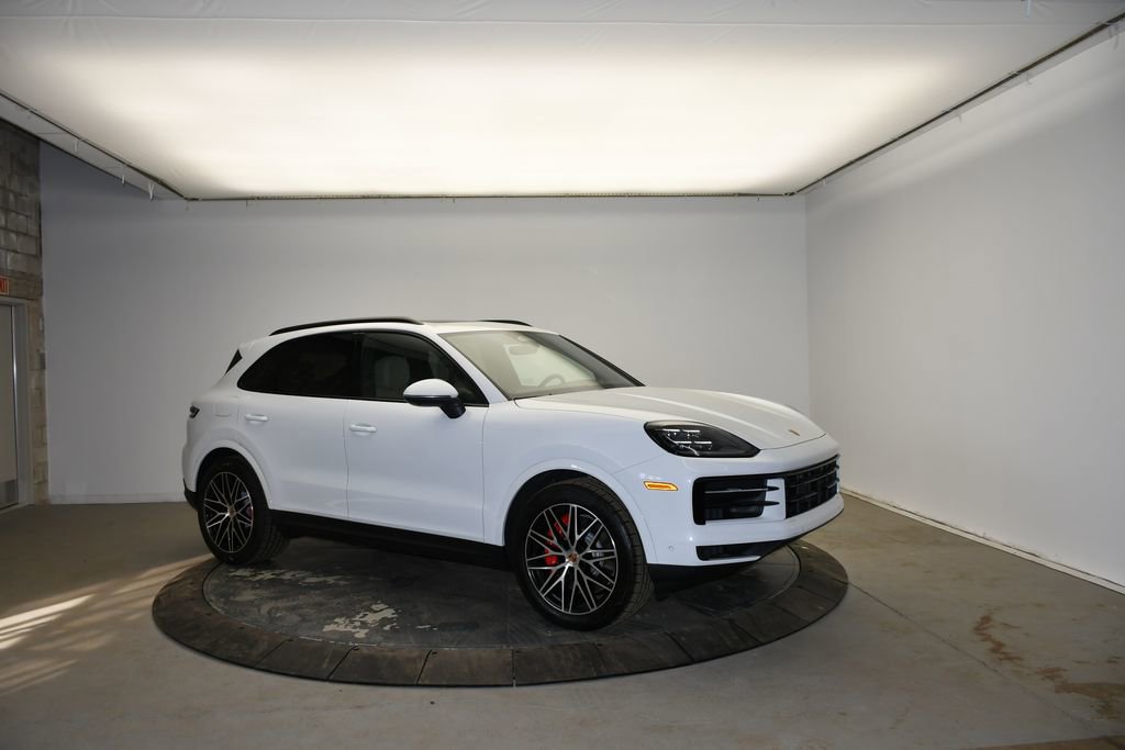 New 2026 Porsche Cayenne S AWD/4WD image 9