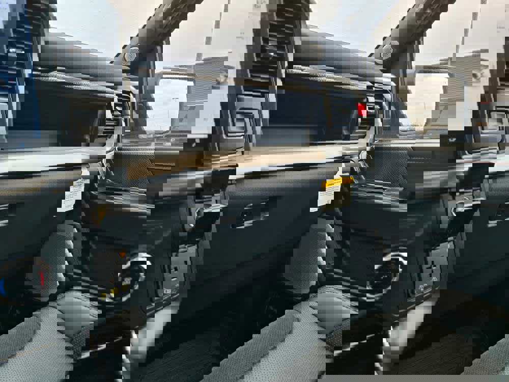 Used 2025 Ford F150 Raptor image 33