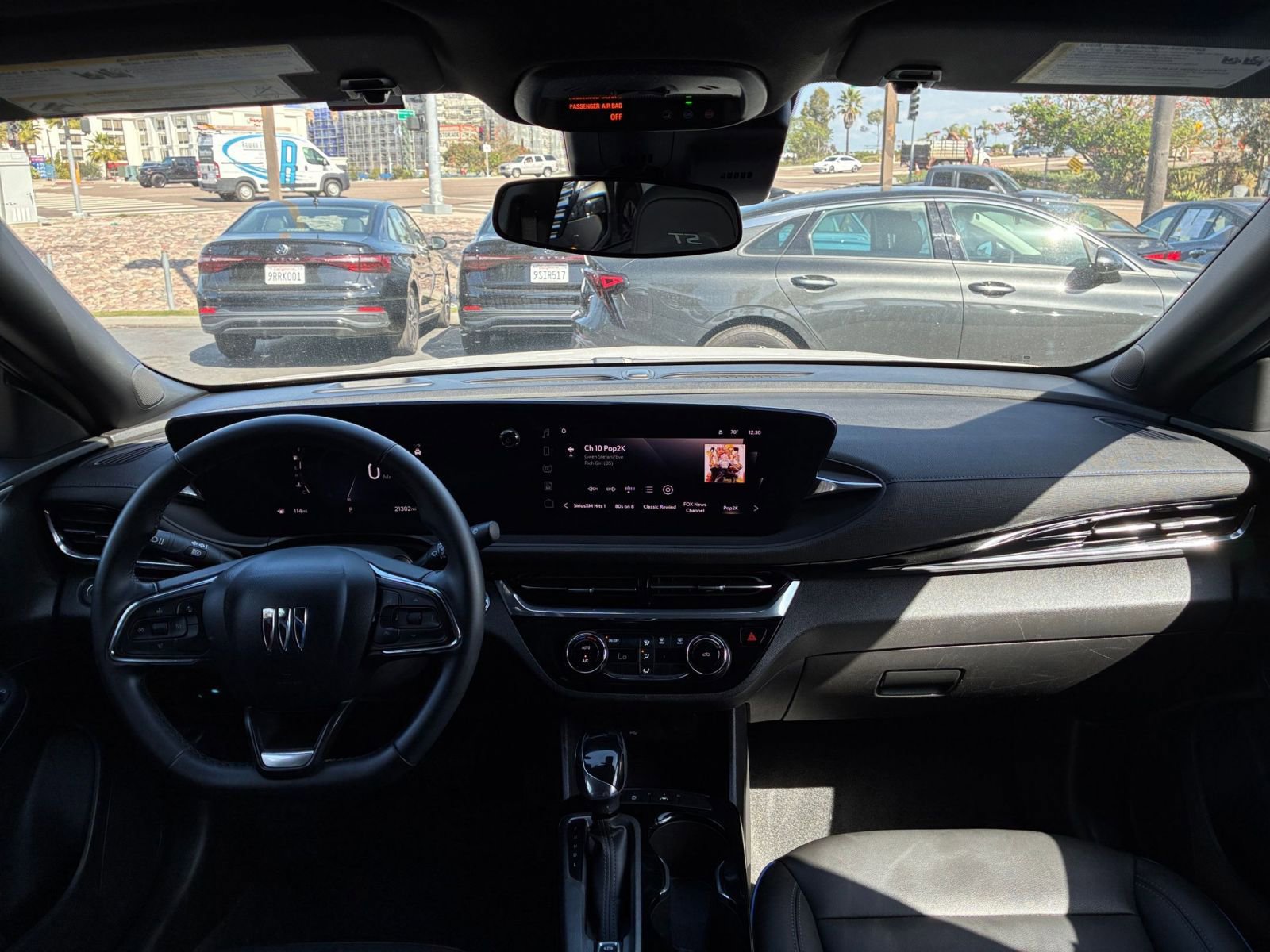 Used 2025 Buick Envista Sport Touring FWD image 32