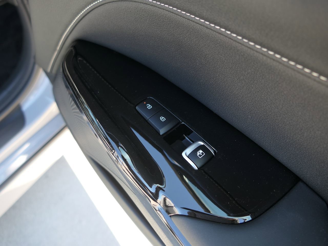 New 2026 Kia K5 GT-Line image 25