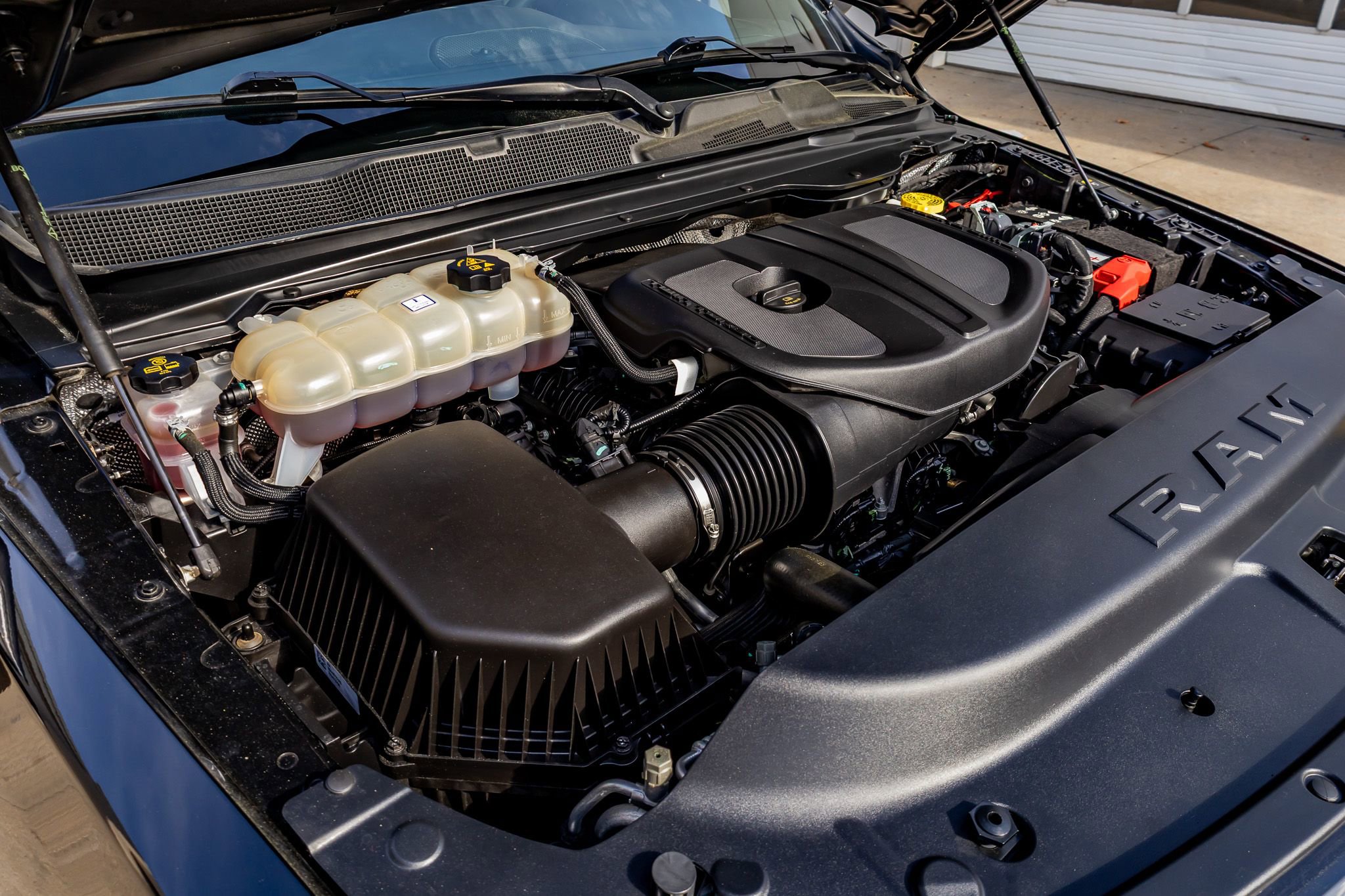 Used 2025 RAM 1500 Big Horn image 39