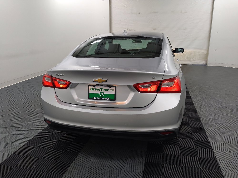 Used 2018 Chevrolet Malibu LT FWD image 7