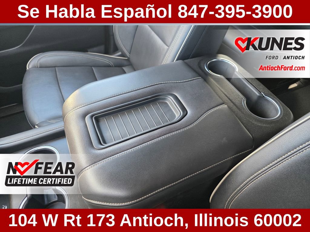 Used 2024 GMC Yukon SLT image 65