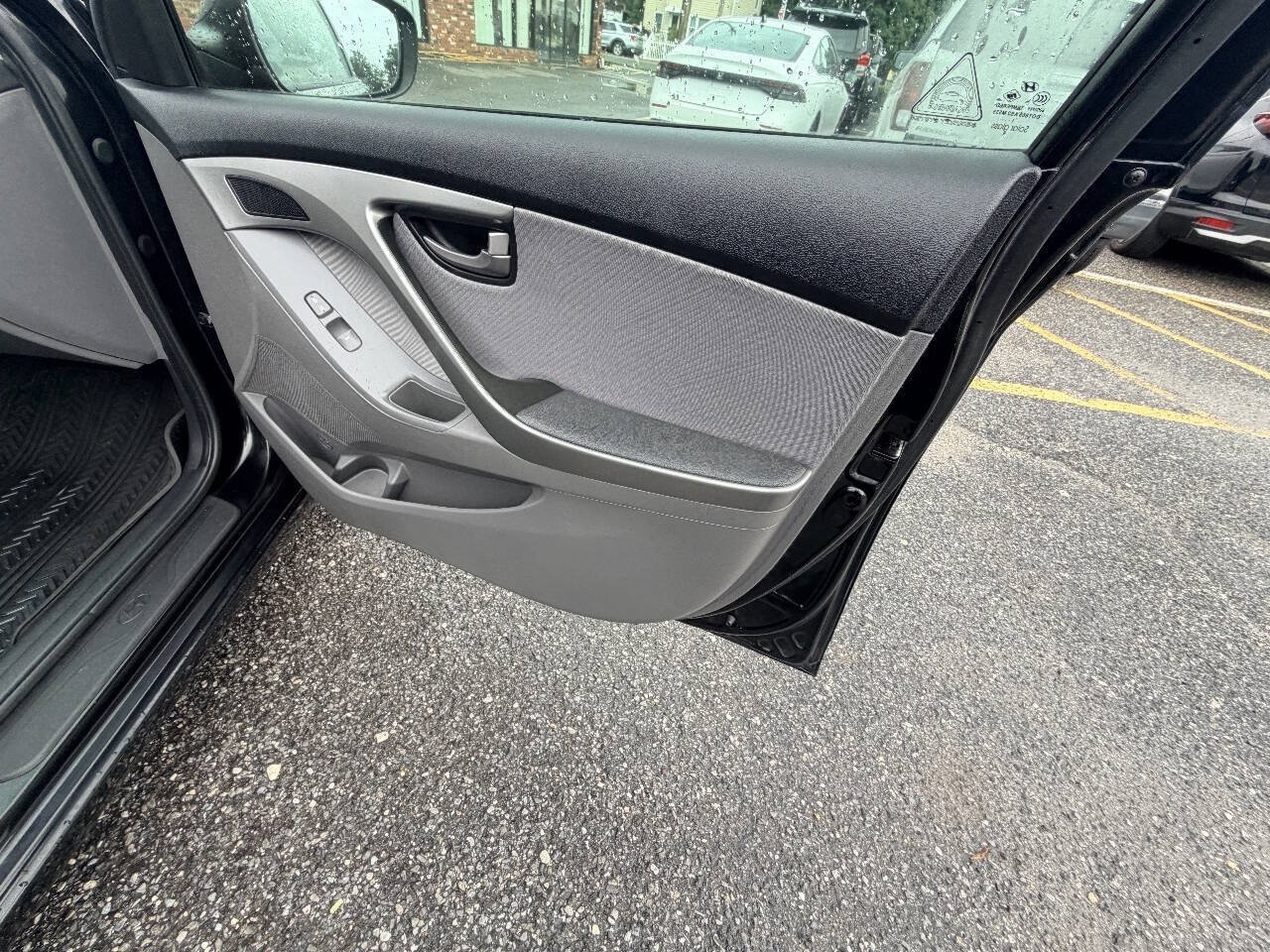 Used 2012 Hyundai Elantra GLS w/ Preferred Pkg 3 FWD image 65