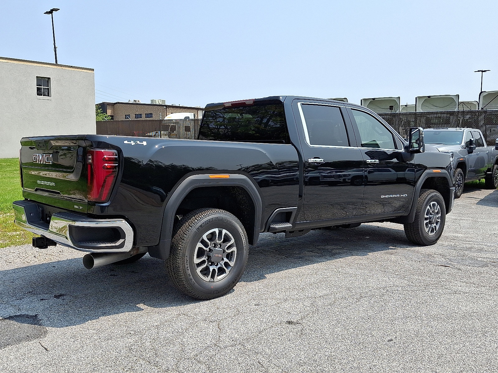 New 2025 GMC Sierra 2500 SLT image 6