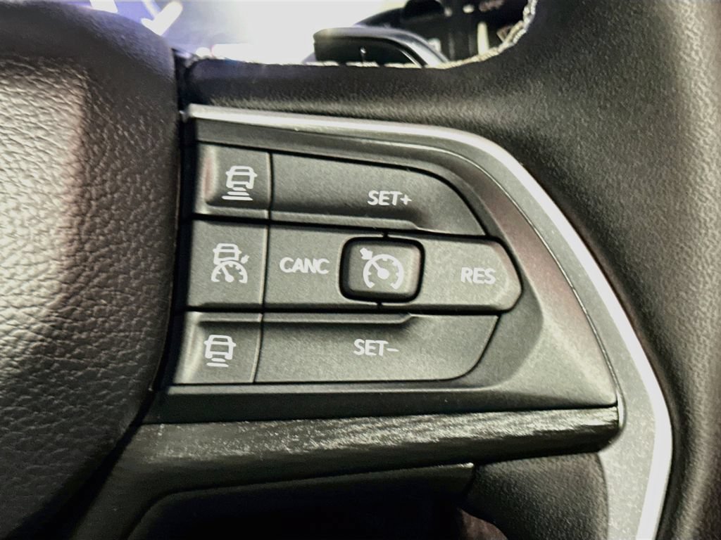 Certified 2023 Jeep Grand Cherokee Altitude RWD image 33
