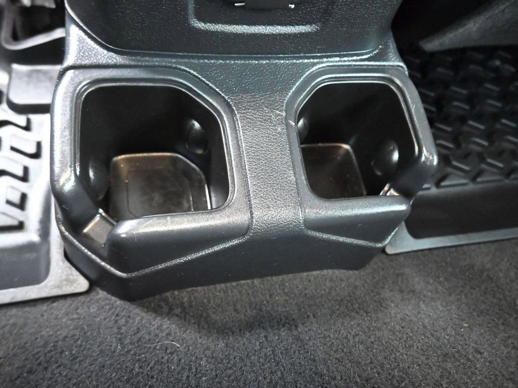 Used 2021 Jeep Wrangler Rubicon image 31