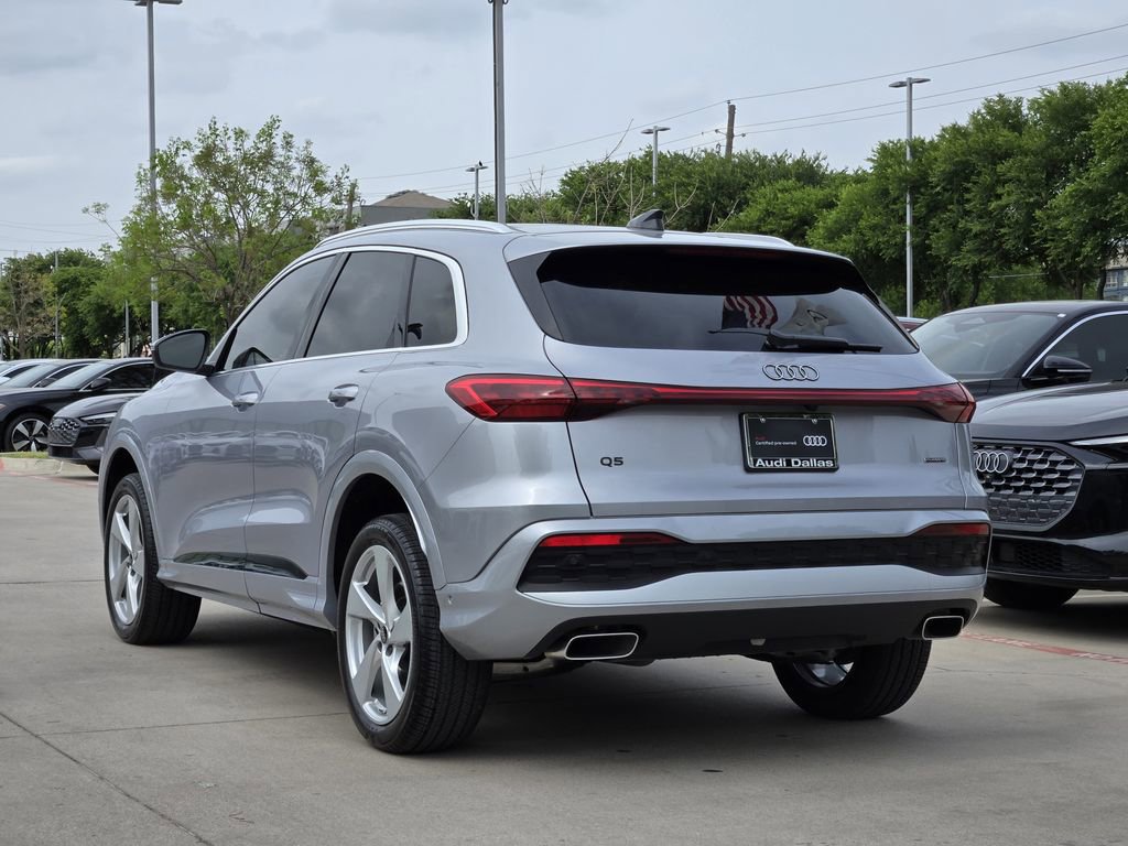 Used 2025 Audi Q5 Premium Plus w/ Premium Plus AWD/4WD image 11
