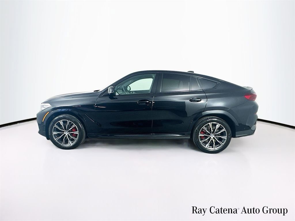 Used 2023 BMW X6 M50i w/ Climate Comfort Package image 4