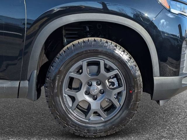 New 2026 Honda Pilot TrailSport image 9