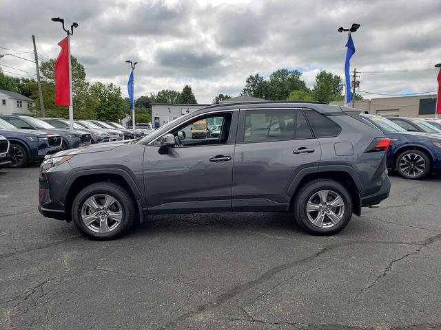 Used 2024 Toyota RAV4 XLE image 4