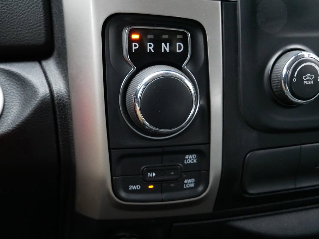 Used 2017 RAM 1500 Classic SLT AWD/4WD image 24