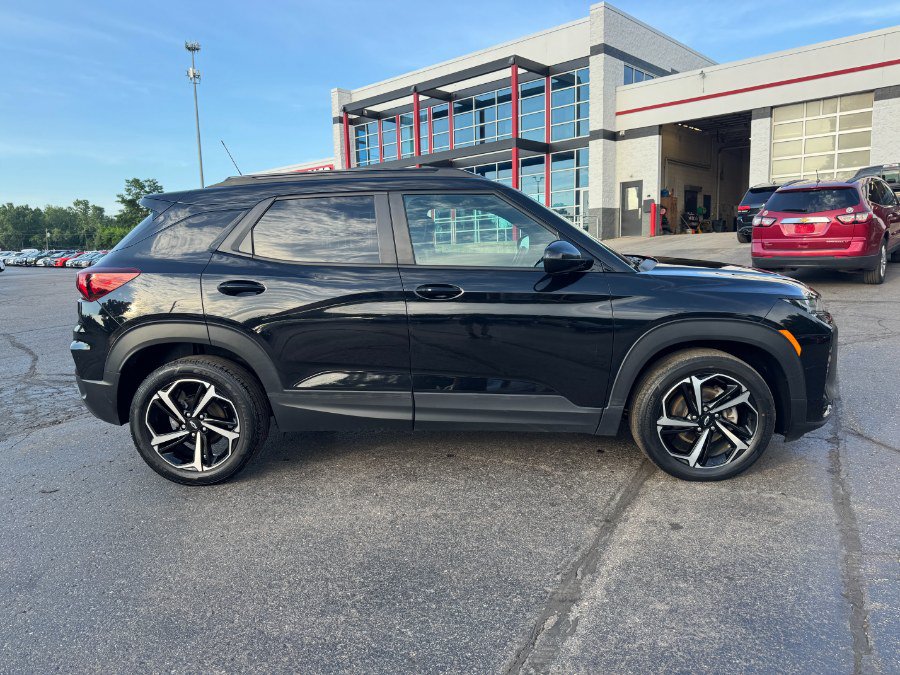 Used 2021 Chevrolet TrailBlazer RS w/ Convenience Package FWD image 6
