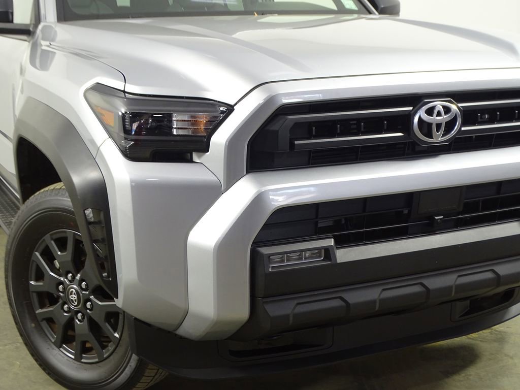 Used 2025 Toyota 4Runner SR5 image 37