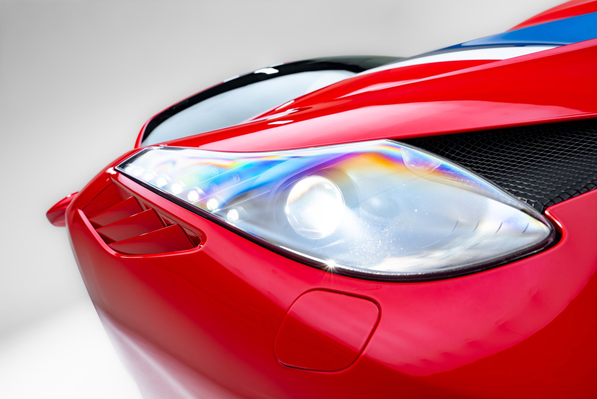 Used 2015 Ferrari 458 Speciale Coupe RWD image 11