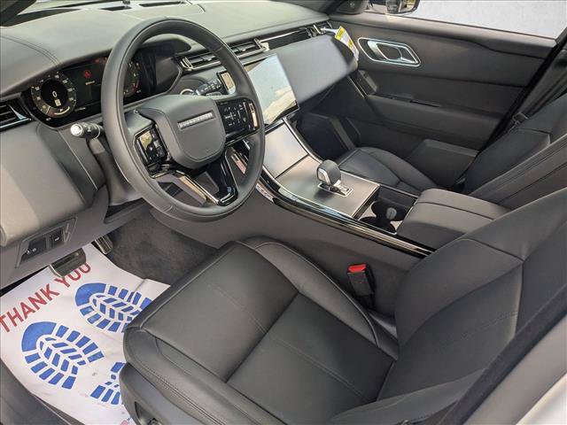 New 2026 Land Rover Range Rover Velar Dynamic SE AWD/4WD image 3