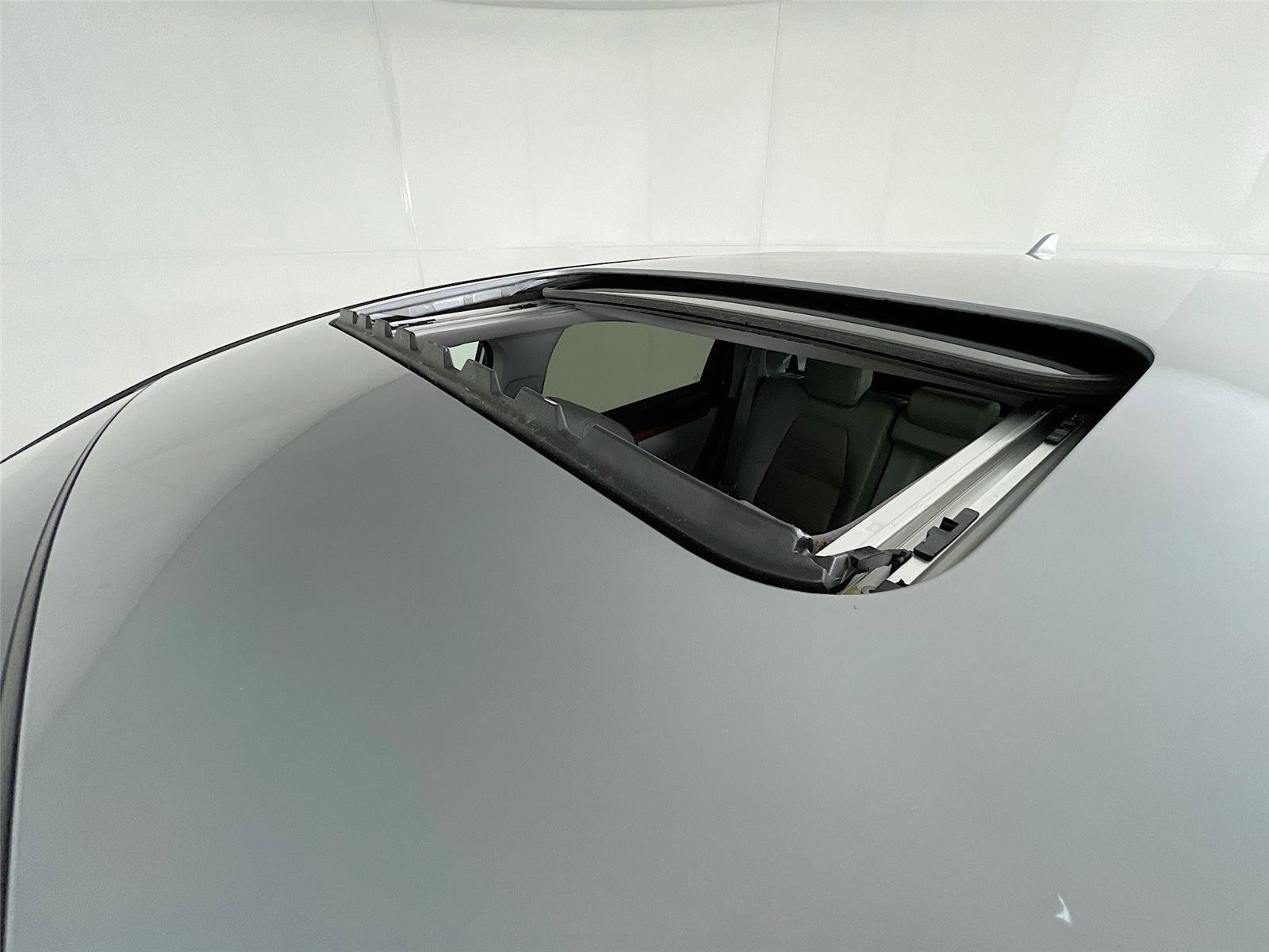 Used 2022 Honda CR-V EX-L image 13