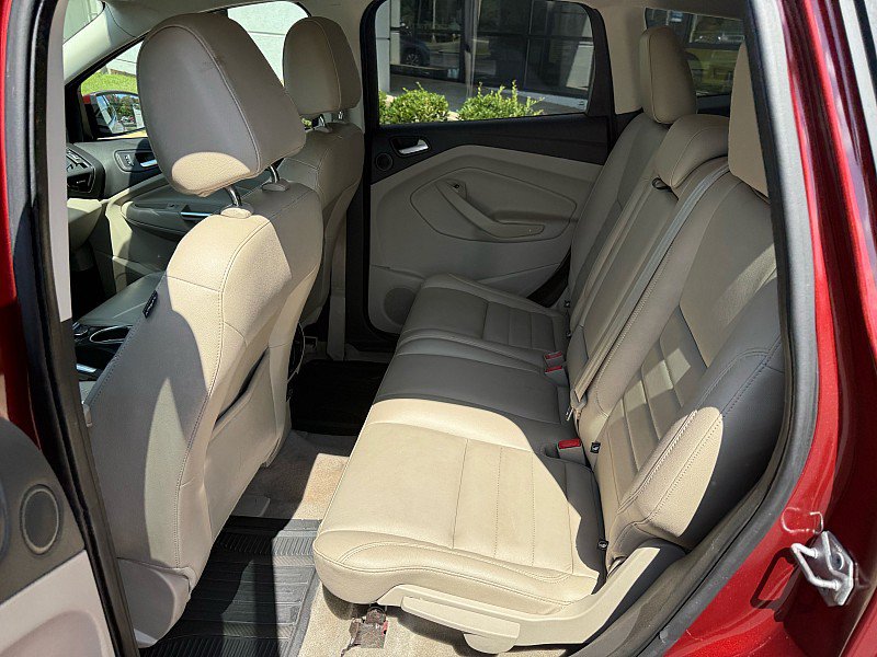 Used 2014 Ford Escape Titanium FWD image 12
