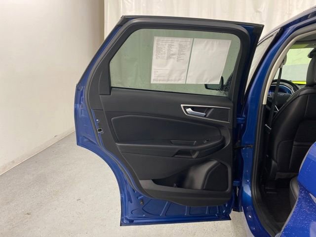 Used 2021 Ford Edge SEL w/ Convenience Package image 27