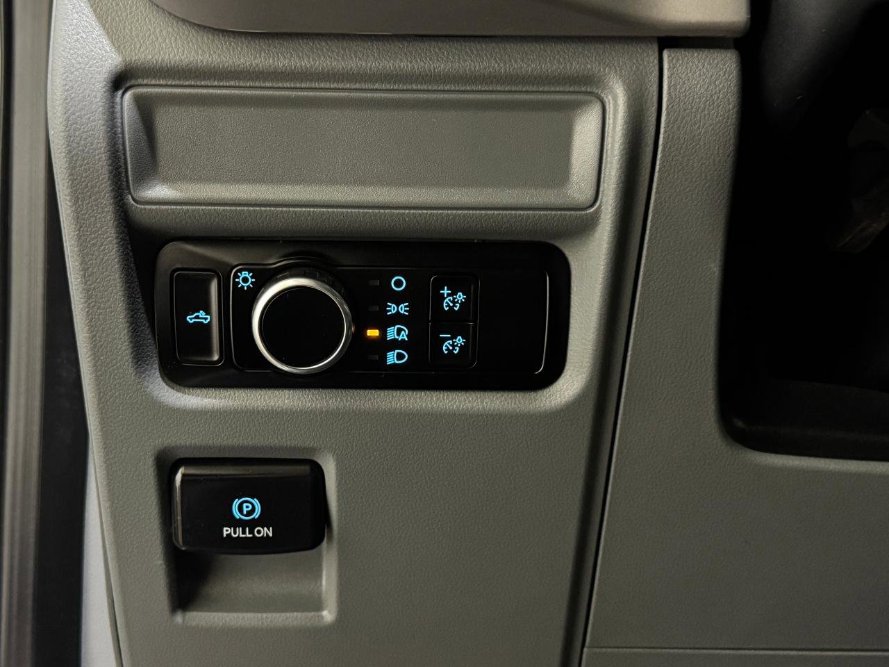 Used 2023 Ford F150 XL image 30
