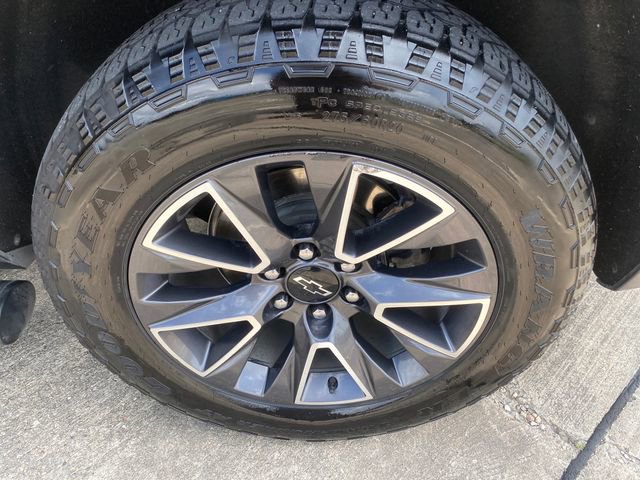 Used 2021 Chevrolet Tahoe Z71 w/ Z71 Signature Package AWD/4WD image 33