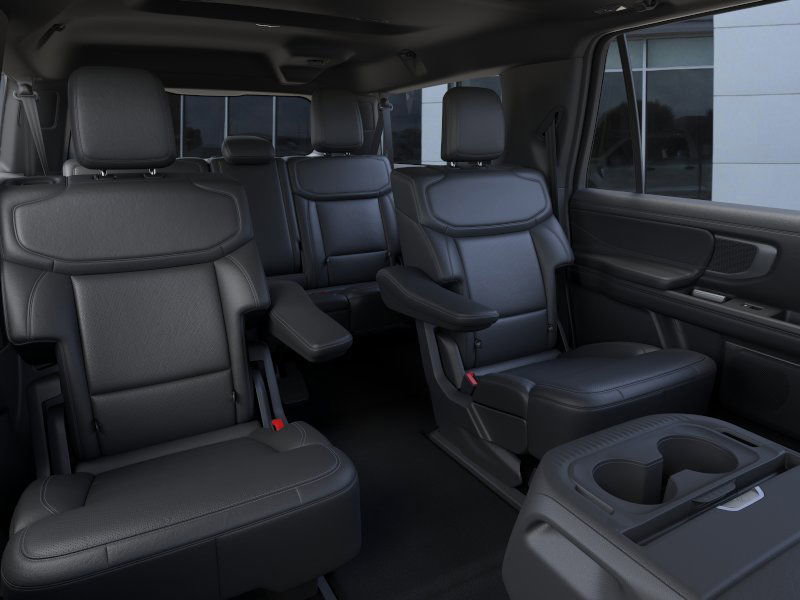 New 2025 Ford Expedition Max Platinum image 11