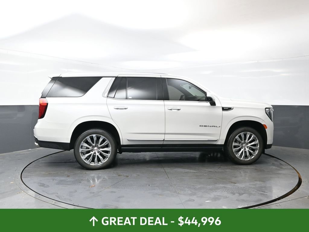 Used 2021 GMC Yukon Denali w/ Denali Premium Package image 4