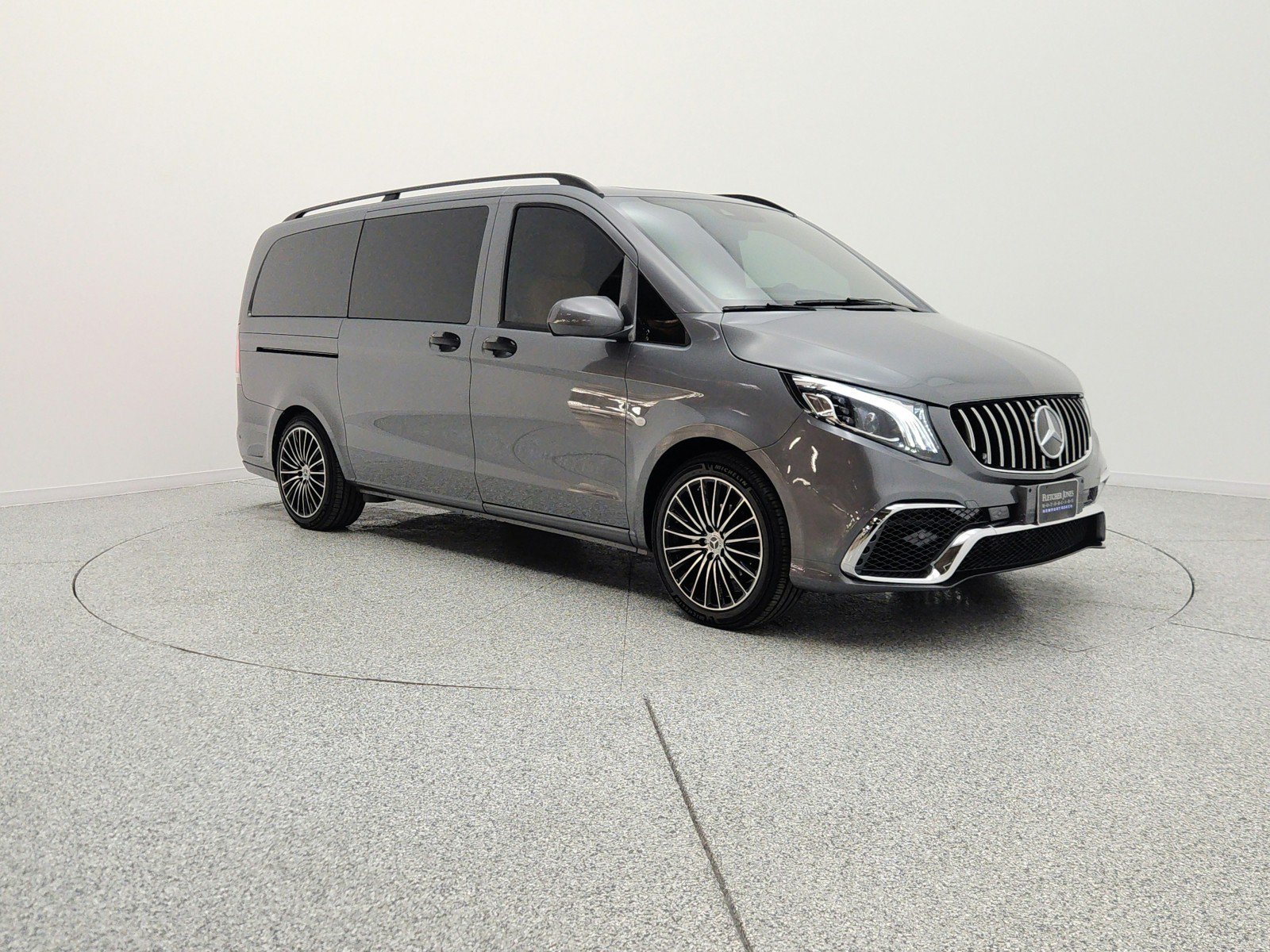Used 2022 Mercedes-Benz Metris Passenger image 3