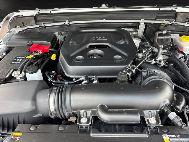 Used 2025 Jeep Wrangler Unlimited Sport AWD/4WD image 30