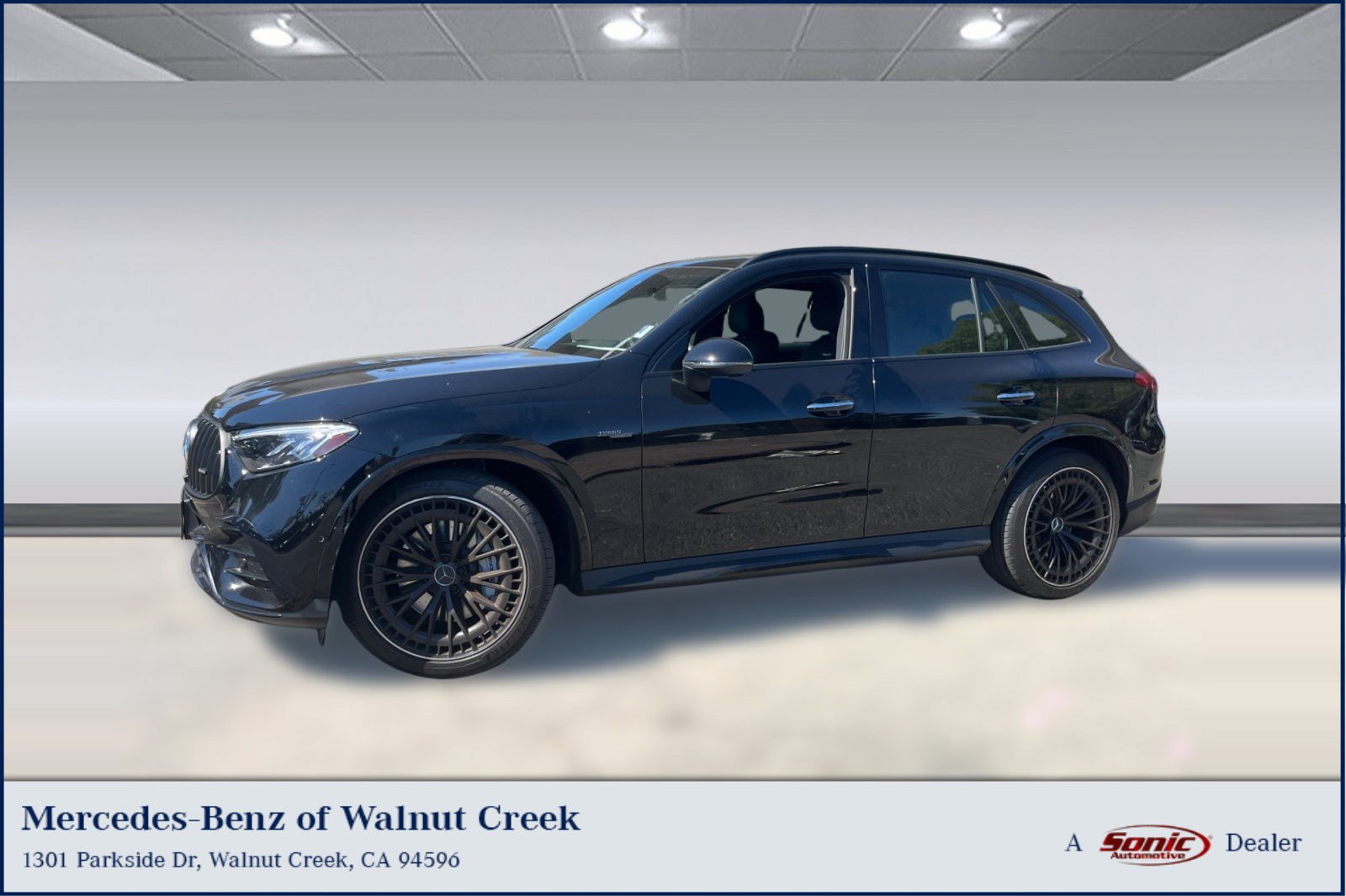 Used 2024 Mercedes-Benz GLC 43 AMG 4MATIC image 1