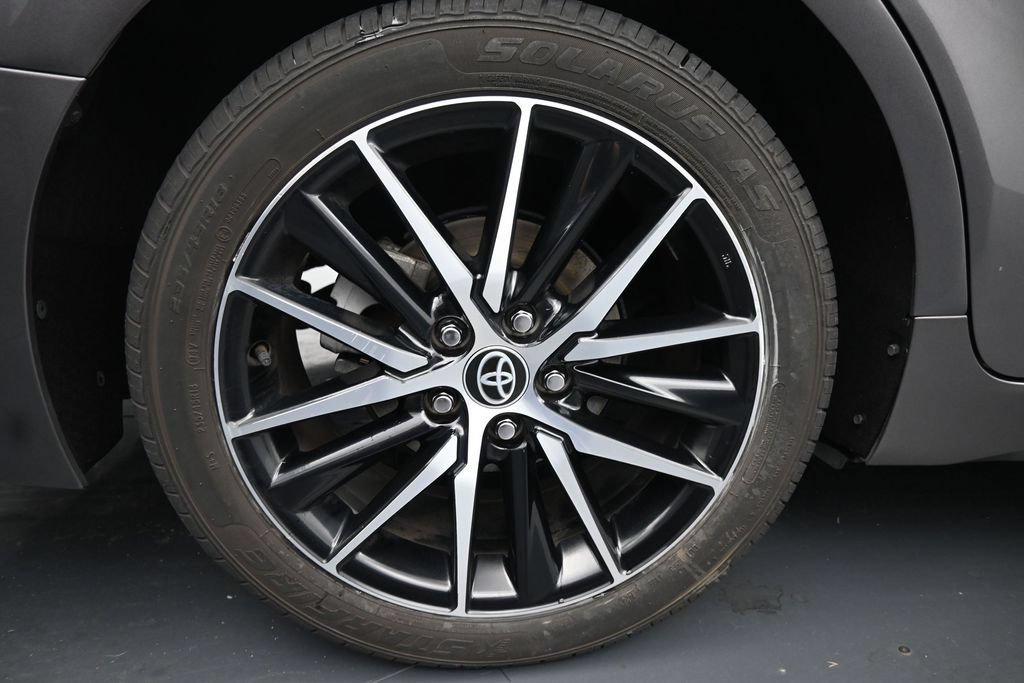 Used 2023 Toyota Camry SE FWD image 10
