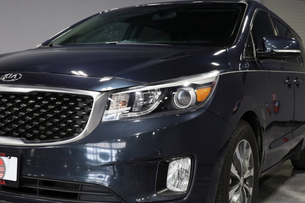 Used 2016 Kia Sedona SX FWD image 33