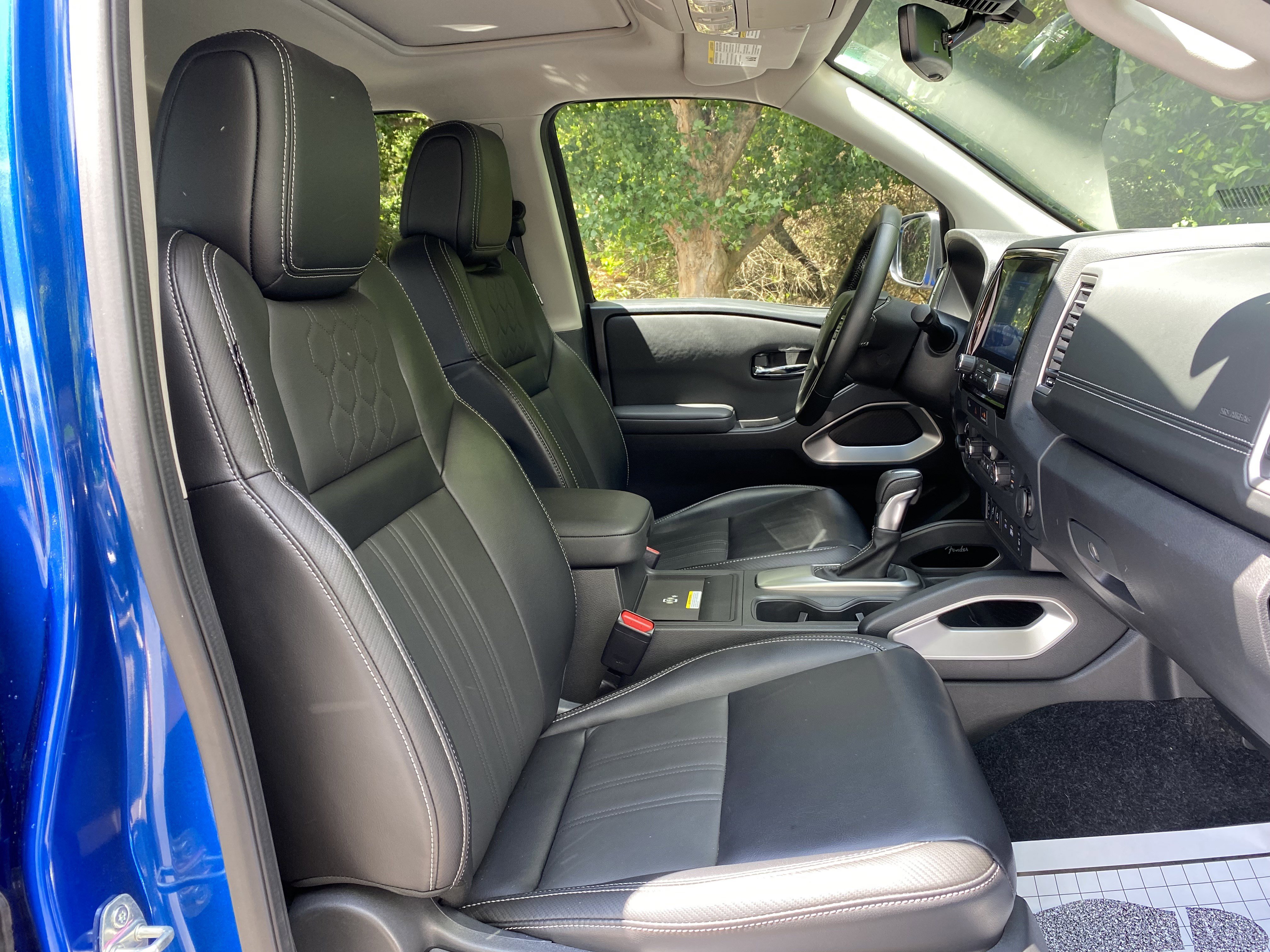 Used 2024 Nissan Frontier SL w/ Technology Package AWD/4WD image 34