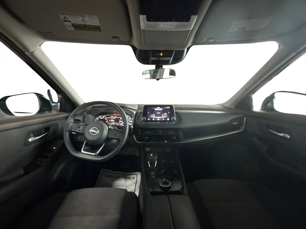 Used 2023 Nissan Rogue SV AWD/4WD image 17
