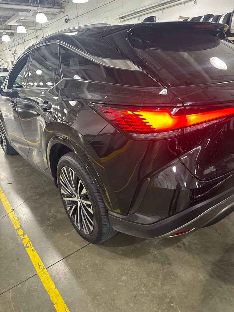 Used 2024 Lexus RX 350 Premium Plus w/ Convenience Package FWD image 2