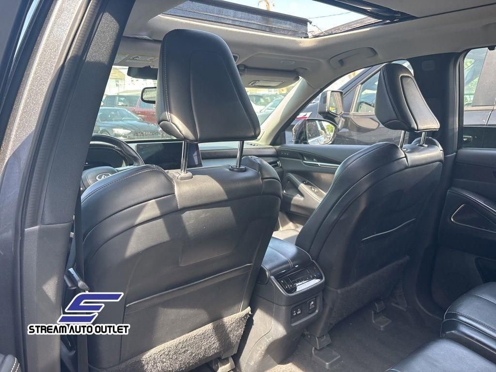 Used 2022 INFINITI QX60 Sensory w/ Cargo Package image 20